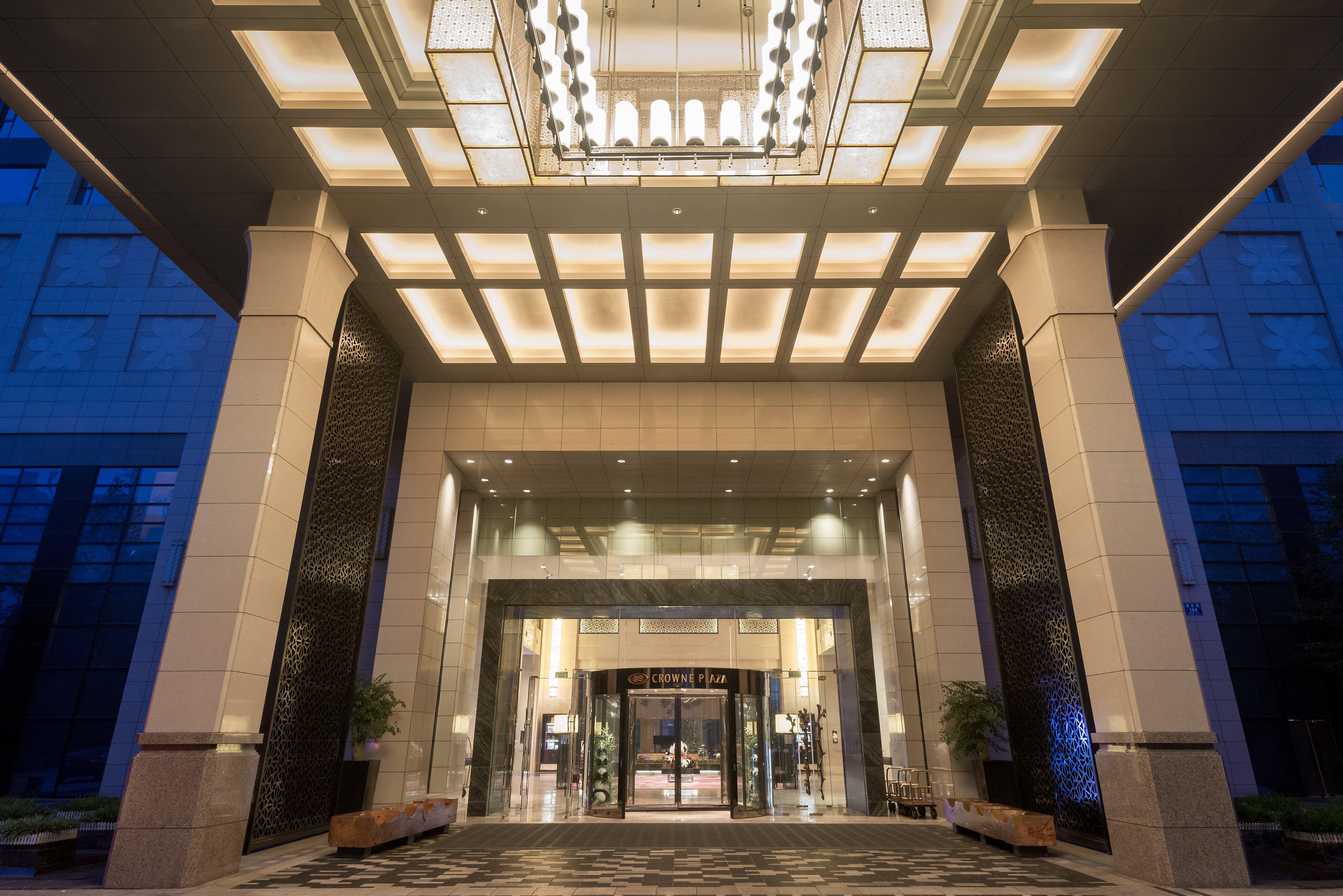 Hotel Crowne Plaza Chengdu Panda Garden By Ihg Exterior foto